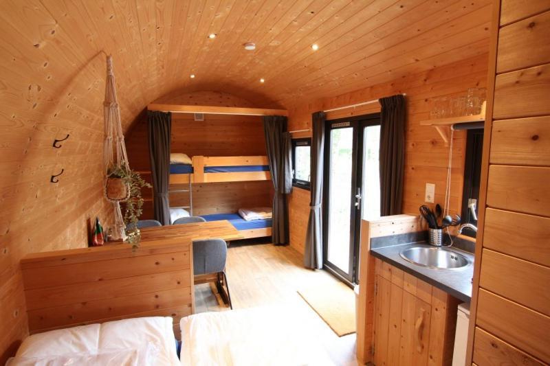 Wood Cabin 4 Personen Baarle-Nassau Exterior photo